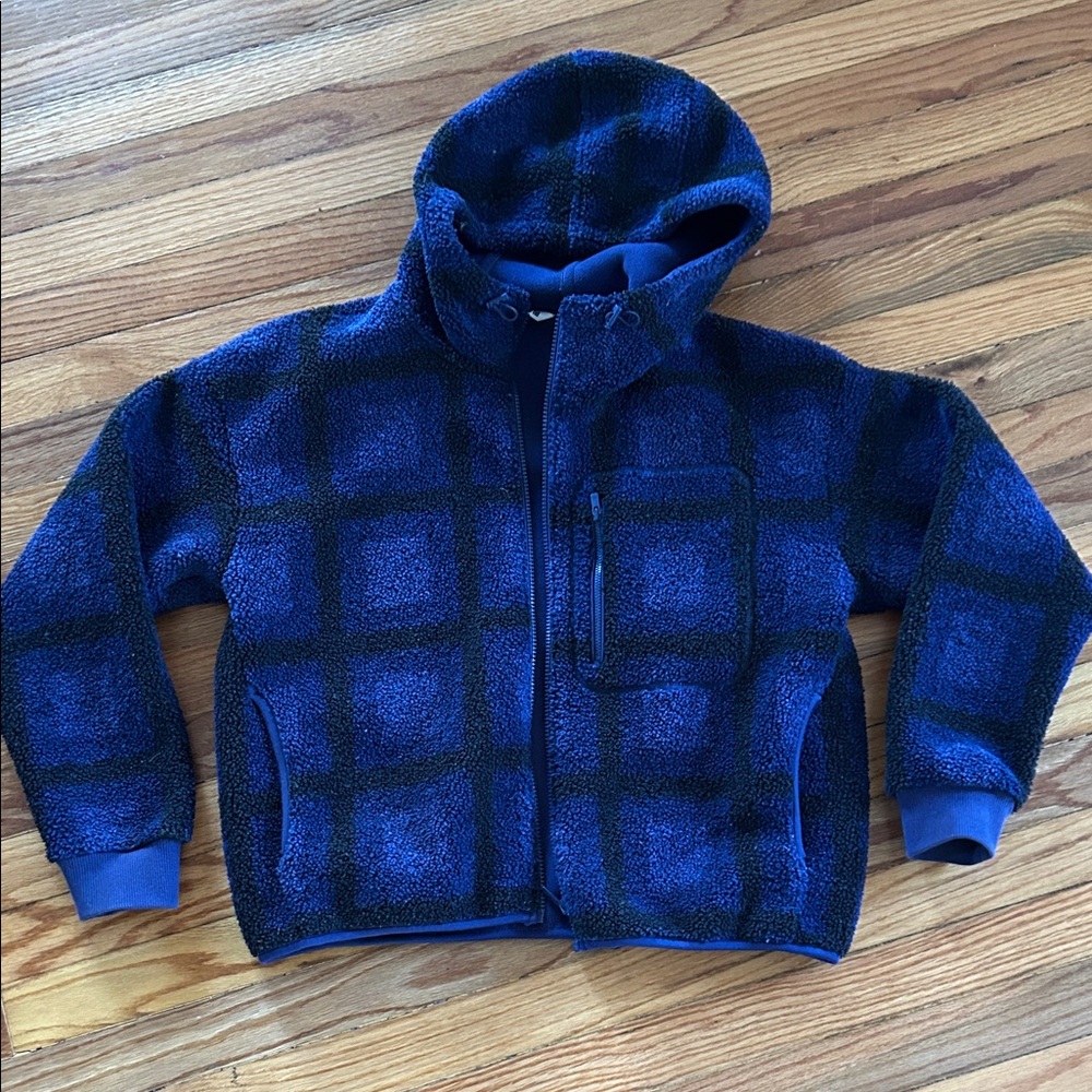 Uniqlo Kids Blue and Black Checkered Puffer Jacket